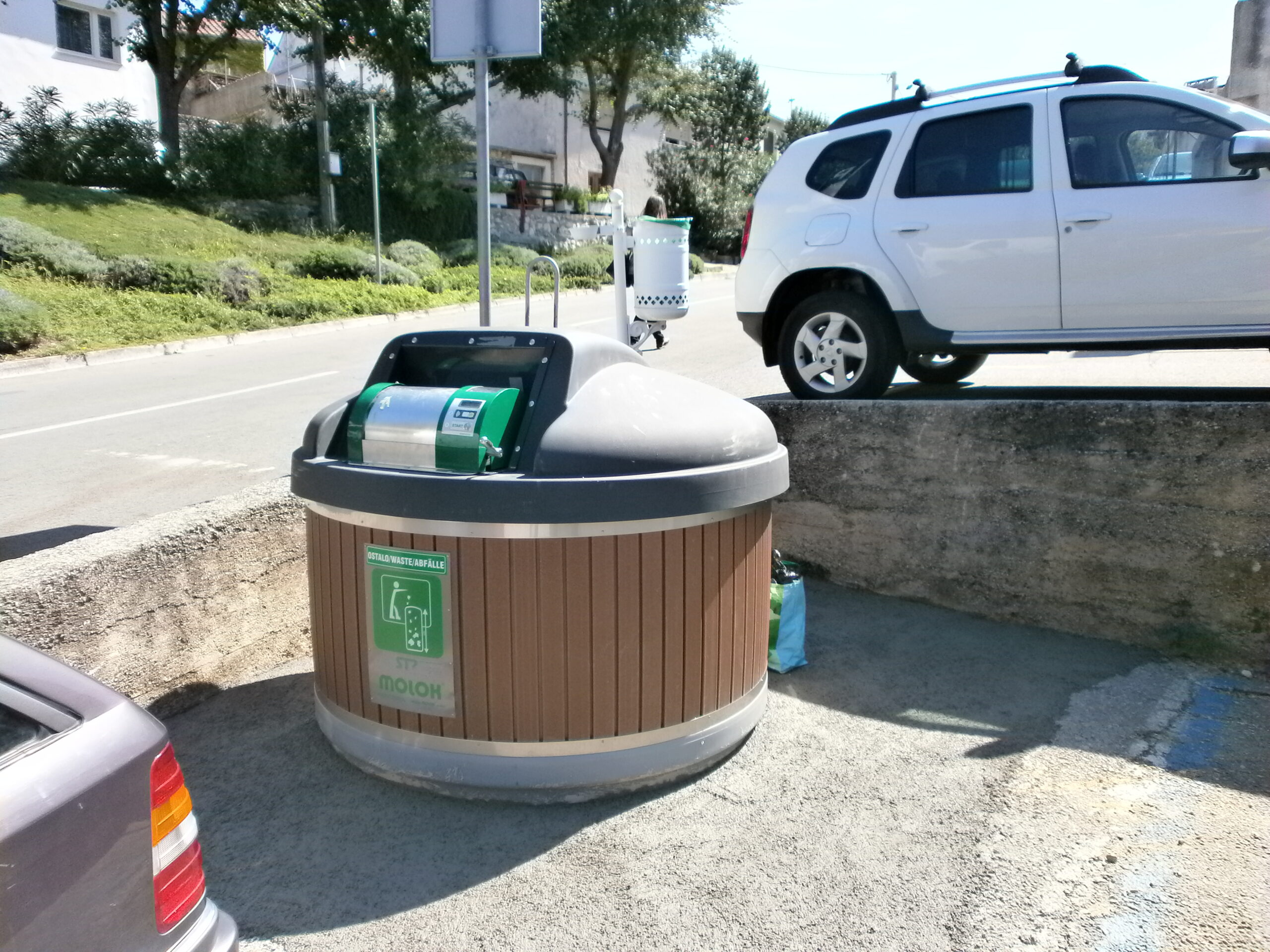 Odlaganje otpada putem polupodzemnih spremnika – podsjetnik